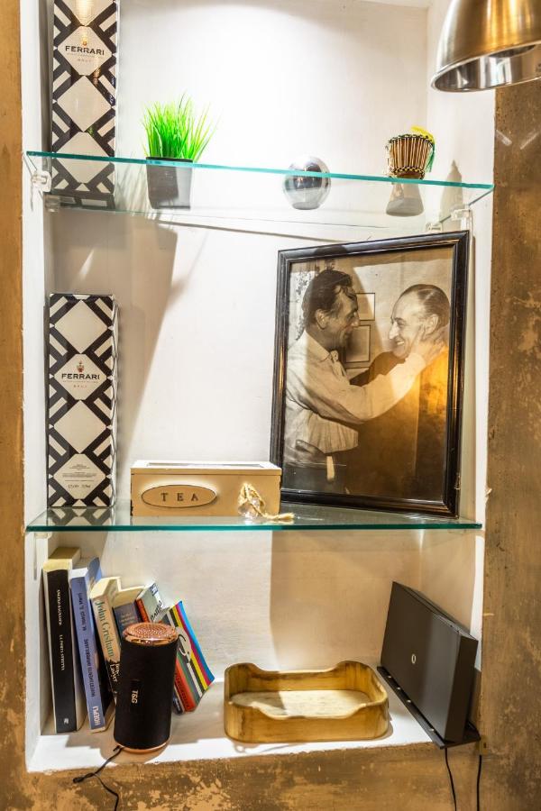 The Magic Hole Apartment Rome Exterior photo