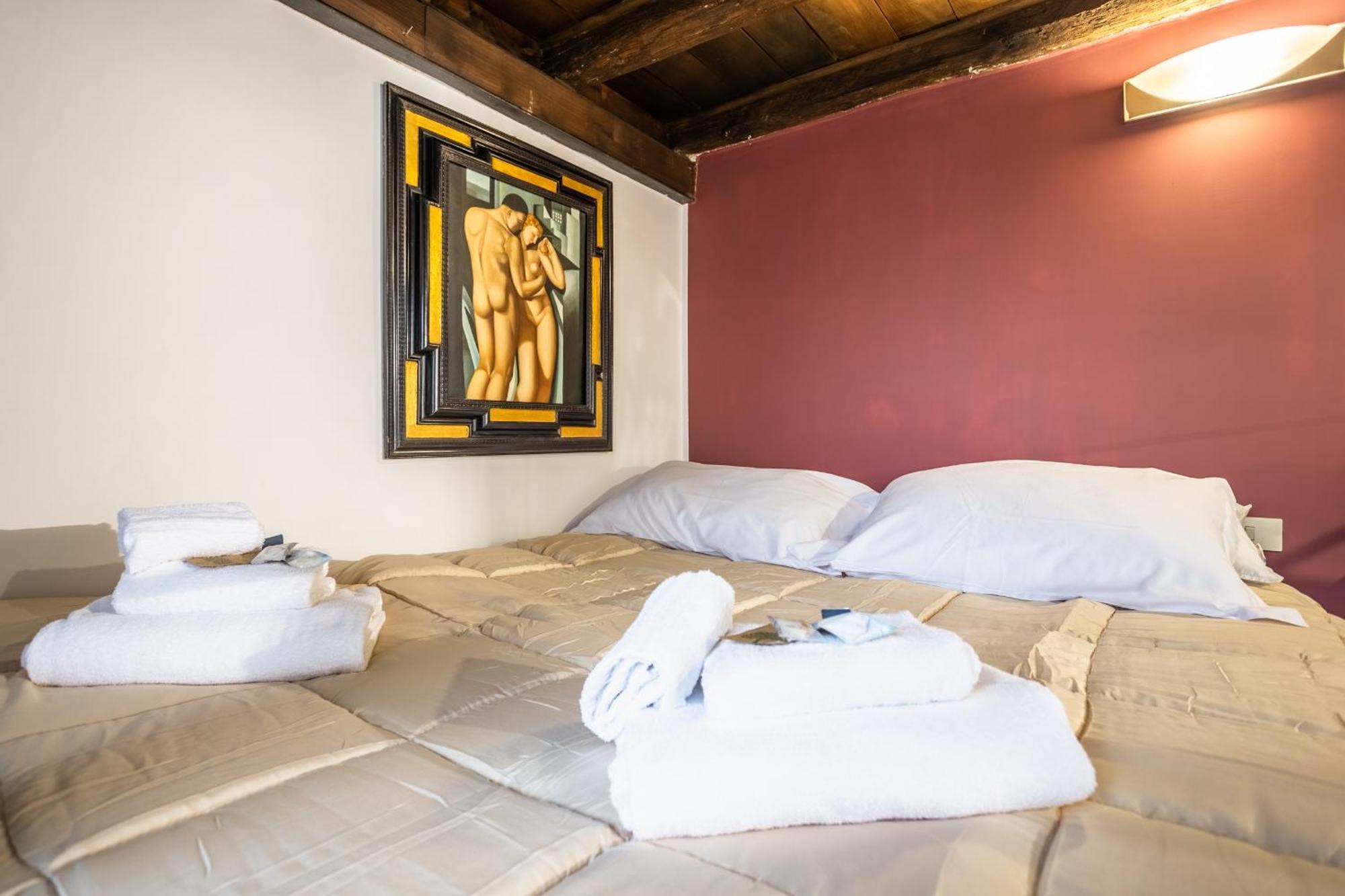 The Magic Hole Apartment Rome Exterior photo